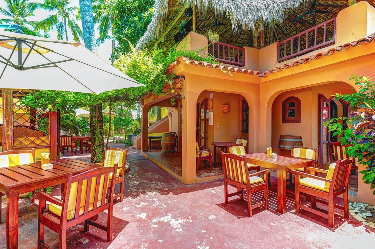 Aventura Village Los Corales Beach And Spa 蓬塔卡纳 外观 照片