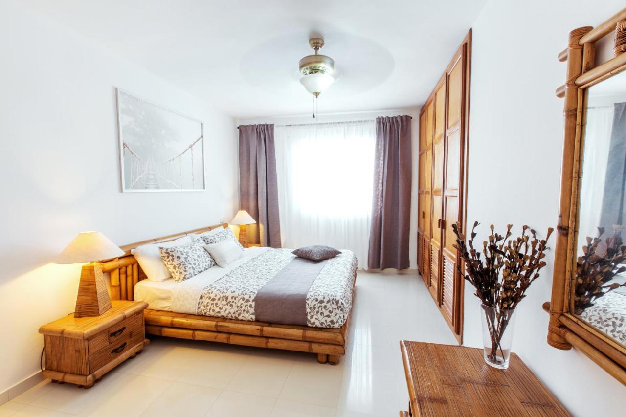 Aventura Village Los Corales Beach And Spa 蓬塔卡纳 外观 照片