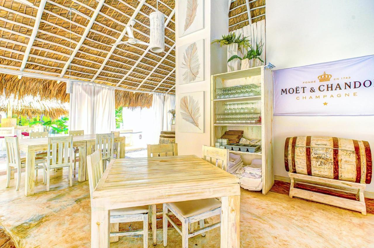Aventura Village Los Corales Beach And Spa 蓬塔卡纳 外观 照片