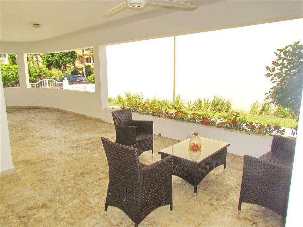 Aventura Village Los Corales Beach And Spa 蓬塔卡纳 外观 照片