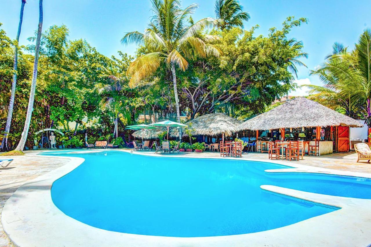 Aventura Village Los Corales Beach And Spa 蓬塔卡纳 外观 照片
